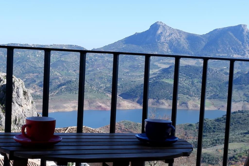 Casa Mirador Atalaya De Zahara Apartment Zahara De La Sierra Bagian luar foto